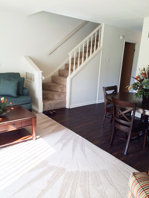 Sterling Heights Apartments | The Wellington Group – Saint Louis